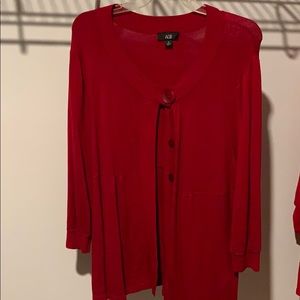 Red long sleeve 3 button cardigan
